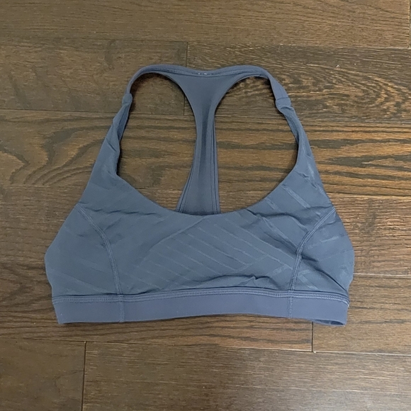 Lululemon Racerback Sports Bra - Picture 1 of 2